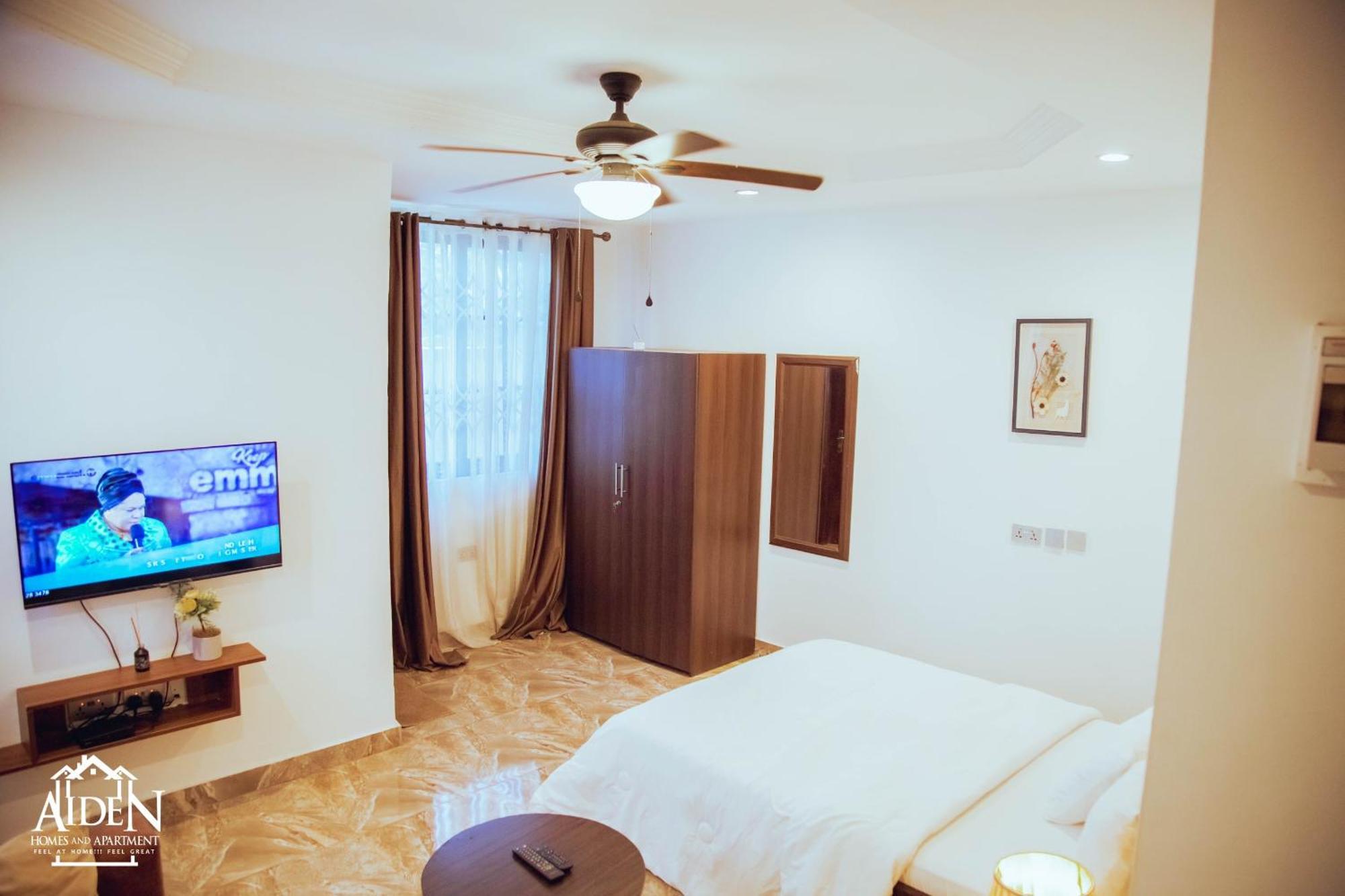Aiden Homes And Apartments Hotel Koforidua Exterior photo